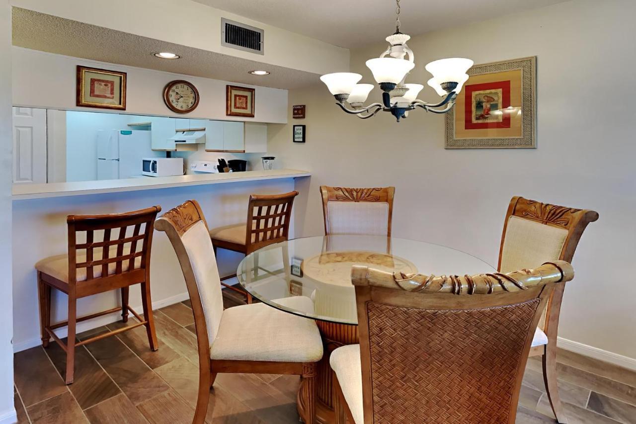 Apartment Edgewater 2011 *